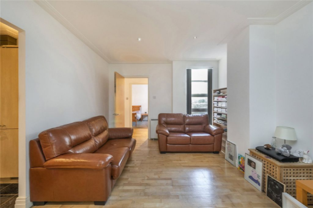 Wohnung in London, Großbritannien, 54 m² - Foto 2