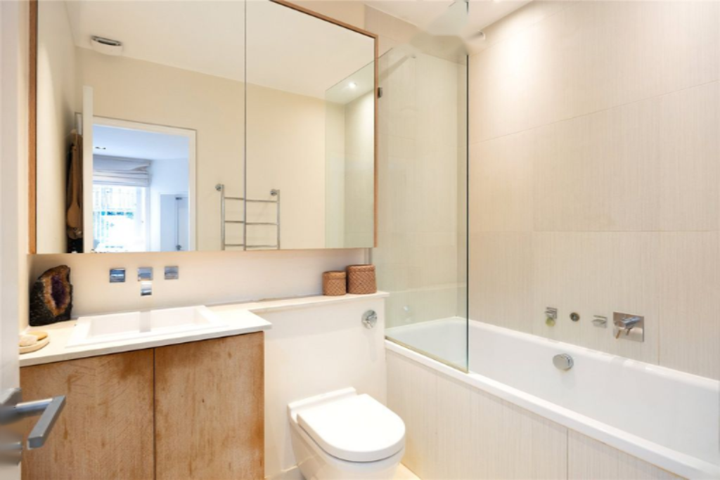 Appartement à Londres, Royaume-Uni, 160 m² - image 2