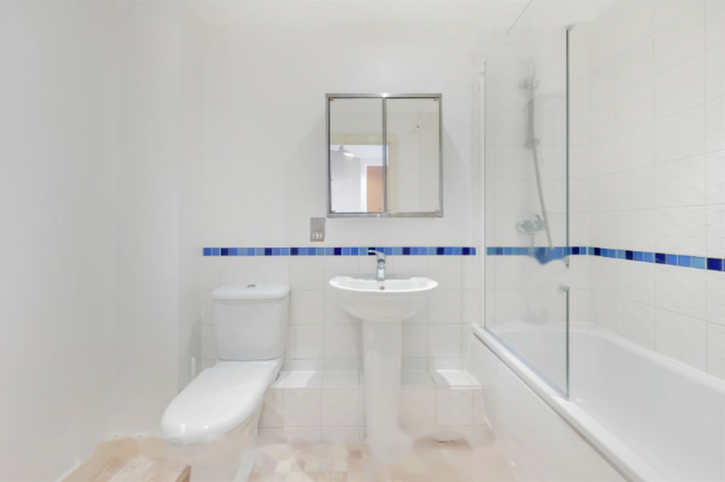 Flat in London, United Kingdom, 46 m² - picture 2