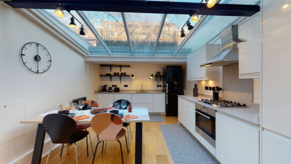 Wohnung in London, Großbritannien, 149 m² - Foto 2