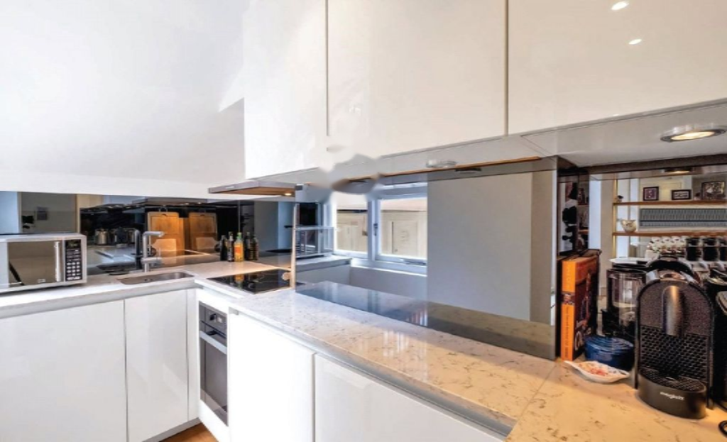 Flat in London, United Kingdom, 35 m² - picture 2