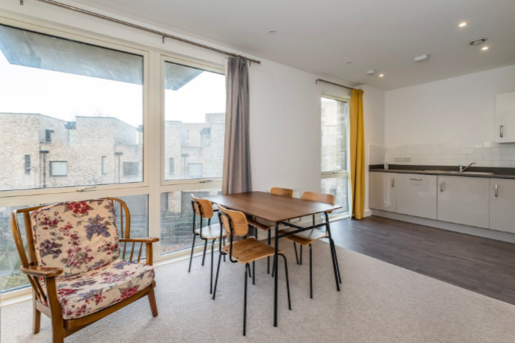 Flat in London, United Kingdom, 53 m² - picture 2