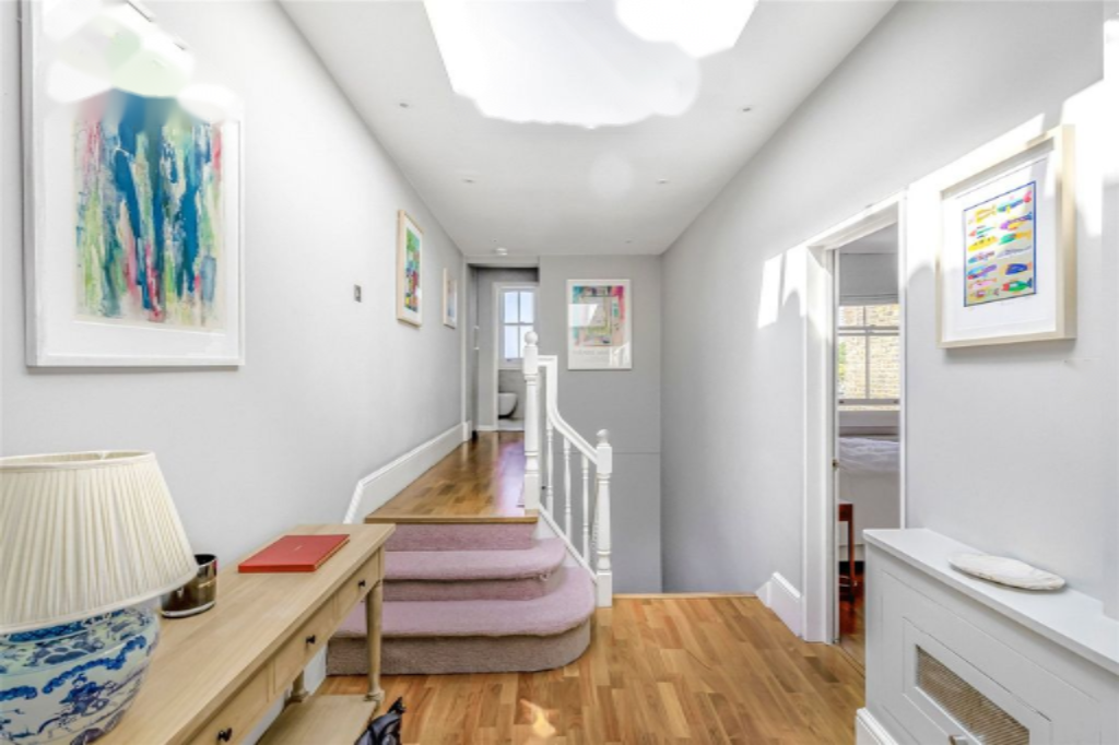 Wohnung in London, Großbritannien, 84 m² - Foto 2