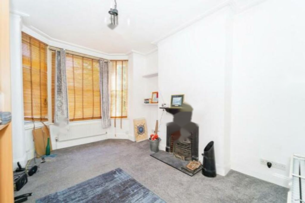 Flat in London, United Kingdom, 46 m² - picture 3