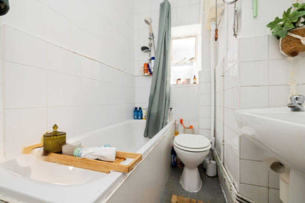 Flat in London, United Kingdom, 39 m² - picture 3