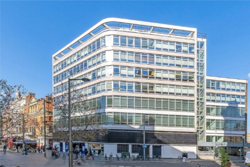 Flat in London, United Kingdom, 103 m² - picture 3