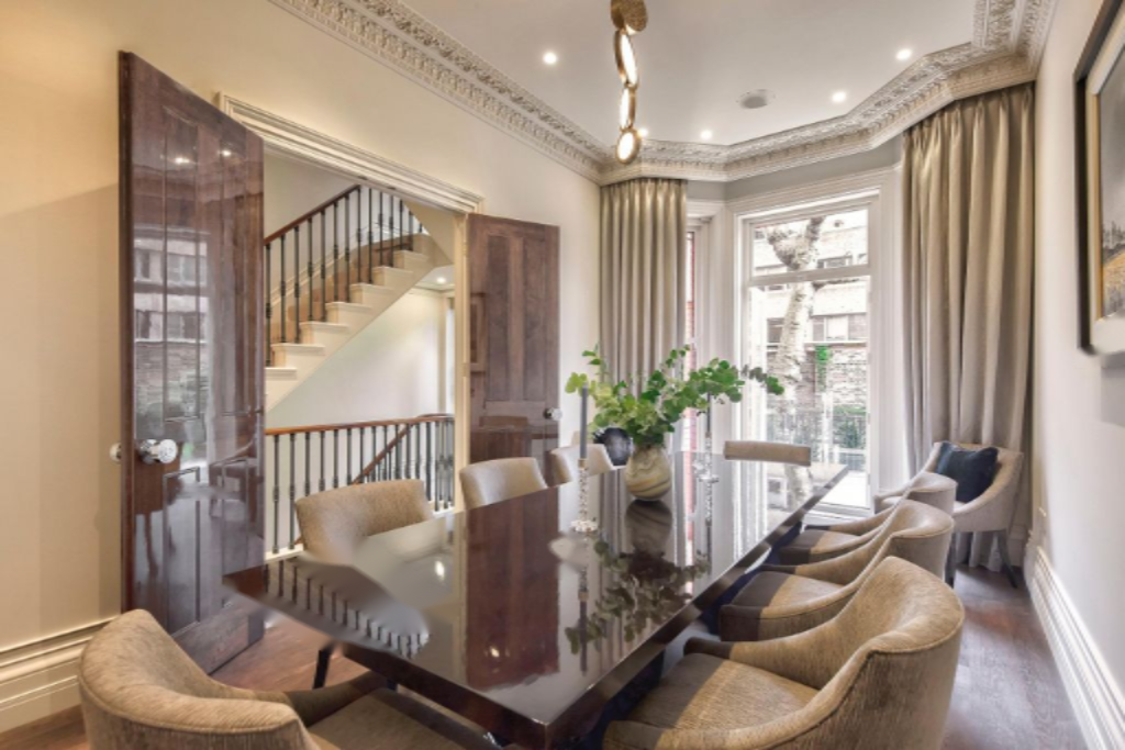 Flat in London, United Kingdom, 594 m² - picture 3