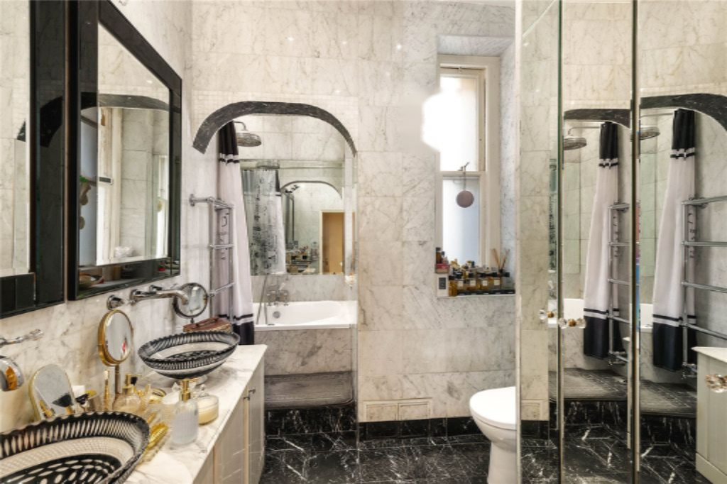 Piso en Londres, Reino Unido, 192 m² - imagen 3