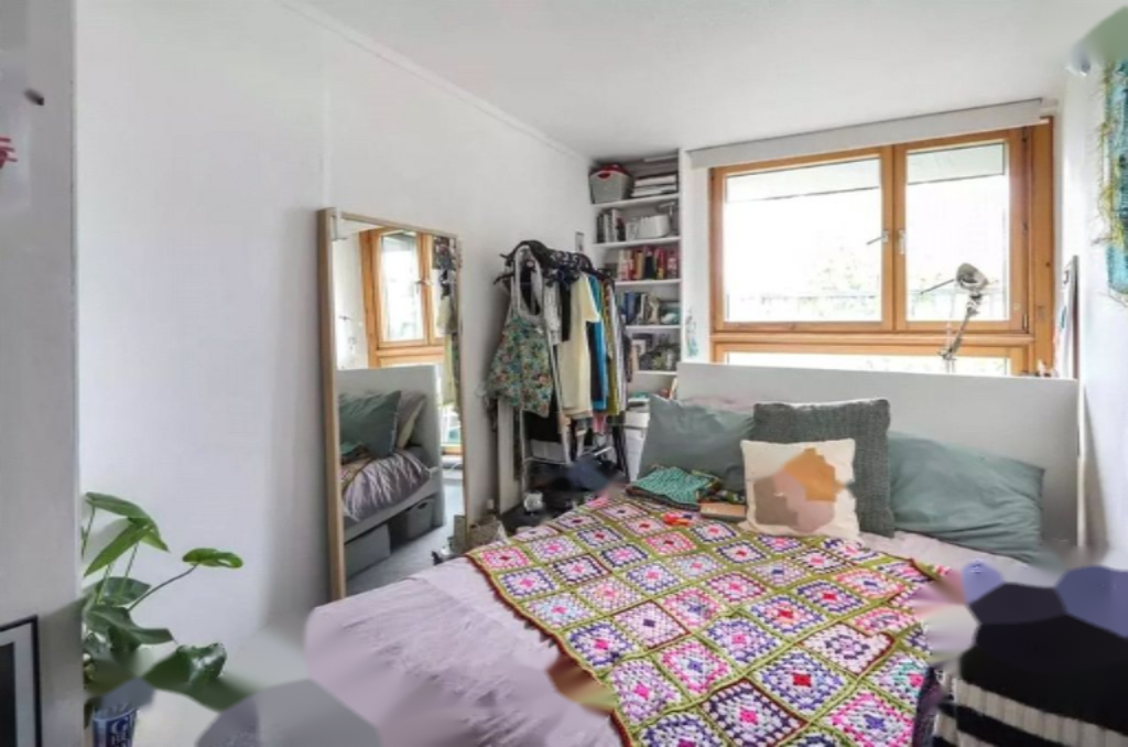 Flat in London, United Kingdom, 88 m² - picture 3