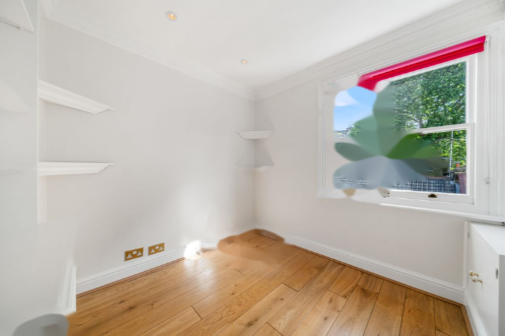 Flat in London, United Kingdom, 112 m² - picture 3