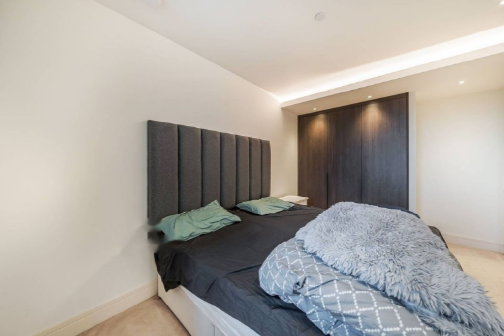 Flat in London, United Kingdom, 61 m² - picture 3