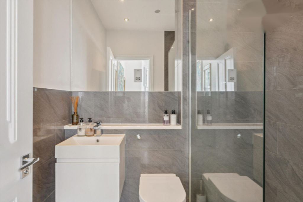 Appartement à Londres, Royaume-Uni, 127 m² - image 3