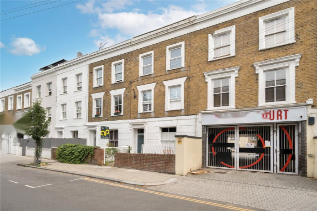 Flat in London, United Kingdom, 31 m² - picture 3