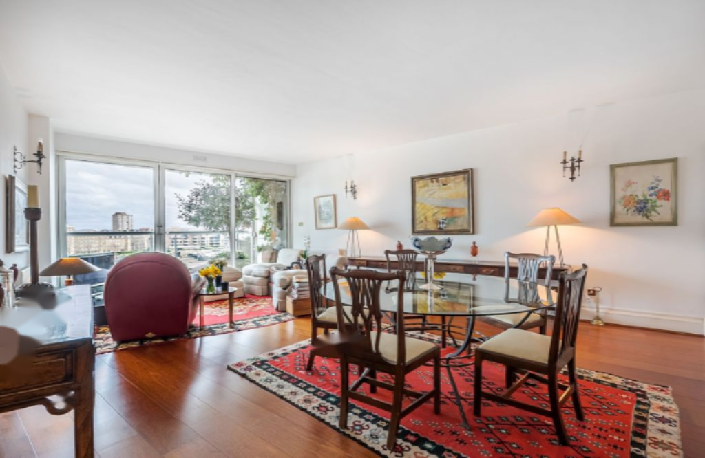 Flat in London, United Kingdom, 296 m² - picture 3