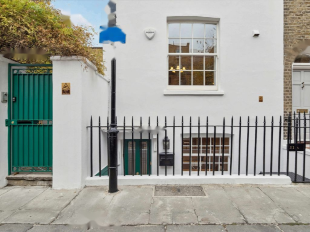 Flat in London, United Kingdom, 206 m² - picture 3