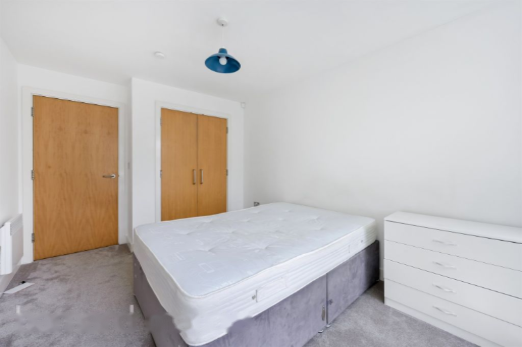 Flat in London, United Kingdom, 46 m² - picture 3