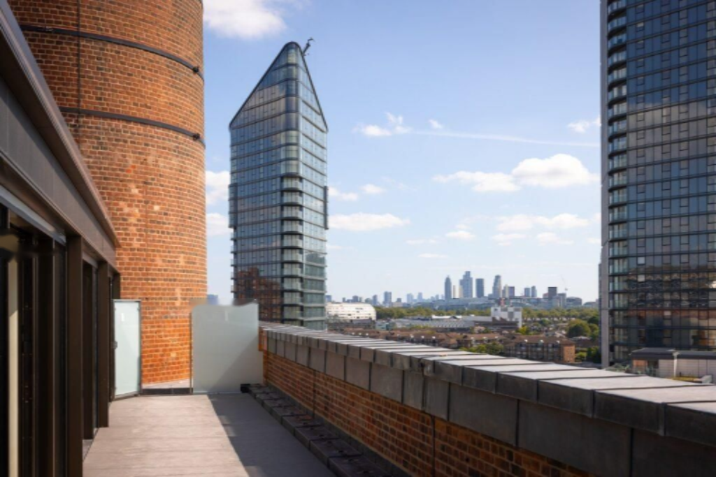 Piso en Londres, Reino Unido, 194 m² - imagen 3