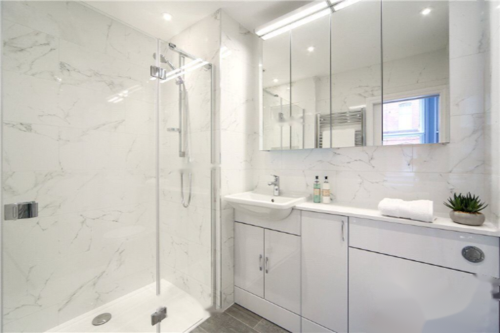 Wohnung in London, Großbritannien, 99 m² - Foto 4