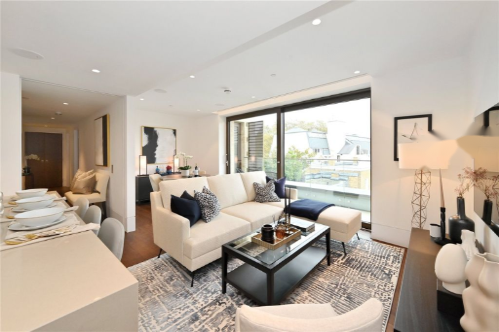 Flat in London, United Kingdom, 112 m² - picture 4