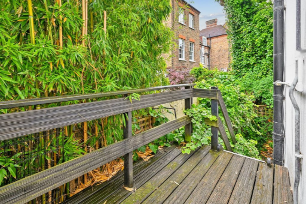 Flat in London, United Kingdom, 57 m² - picture 4