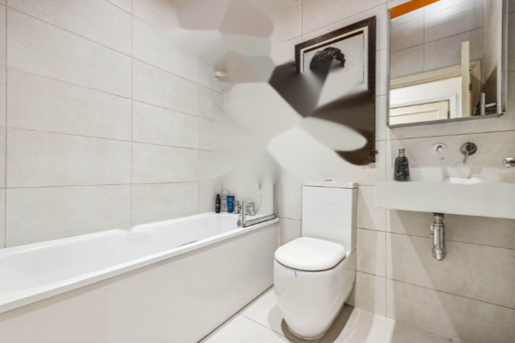 Flat in London, United Kingdom, 44 m² - picture 4