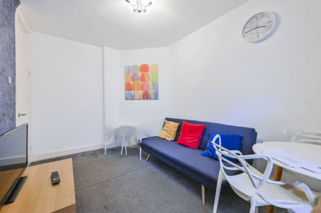 Flat in London, United Kingdom, 33 m² - picture 4