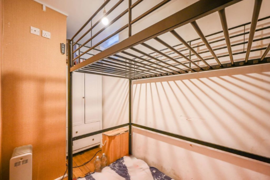 Flat in London, United Kingdom, 47 m² - picture 4