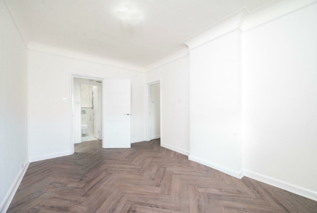 Flat in London, United Kingdom, 35 m² - picture 3