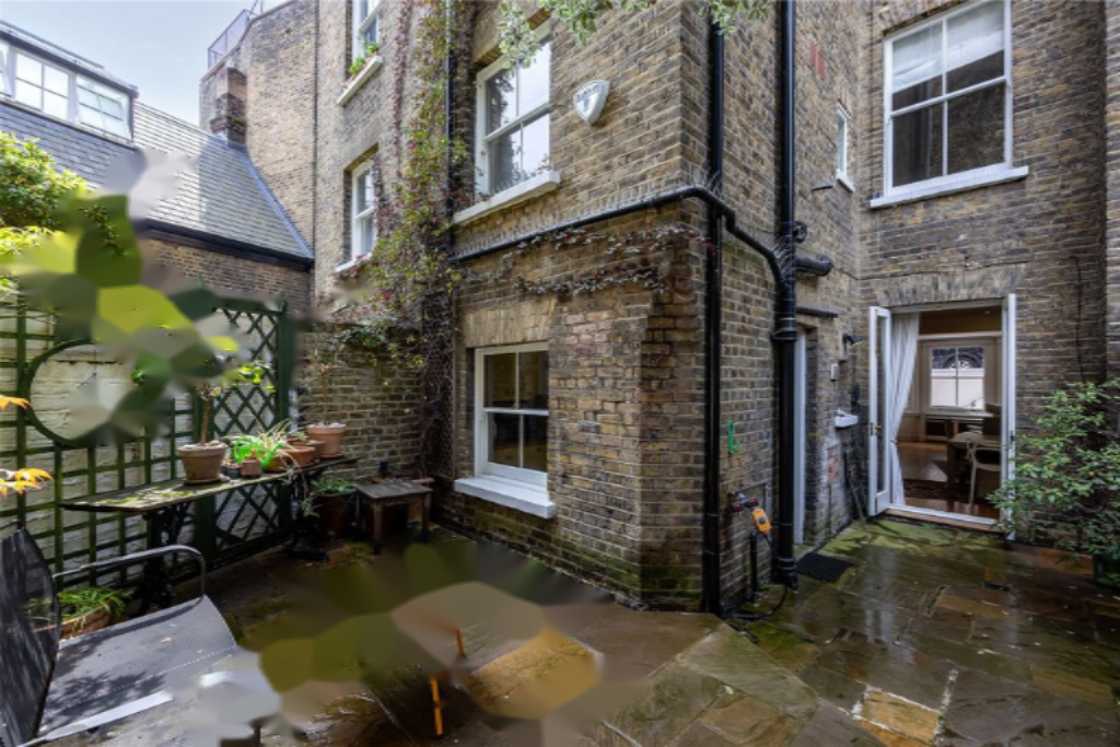 Flat in London, United Kingdom, 89 m² - picture 4