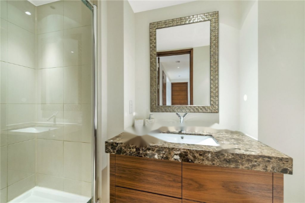 Flat in London, United Kingdom, 91 m² - picture 4