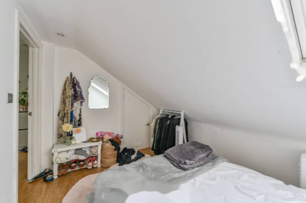 Flat in London, United Kingdom, 40 m² - picture 4