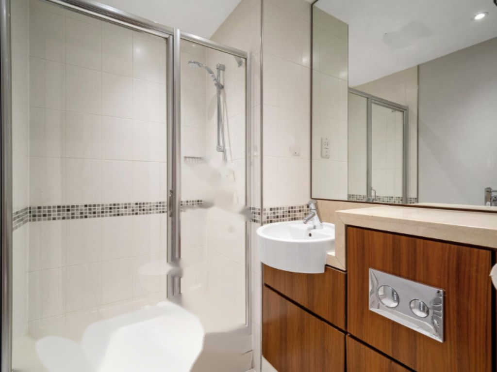 Piso en Londres, Reino Unido, 79 m² - imagen 4