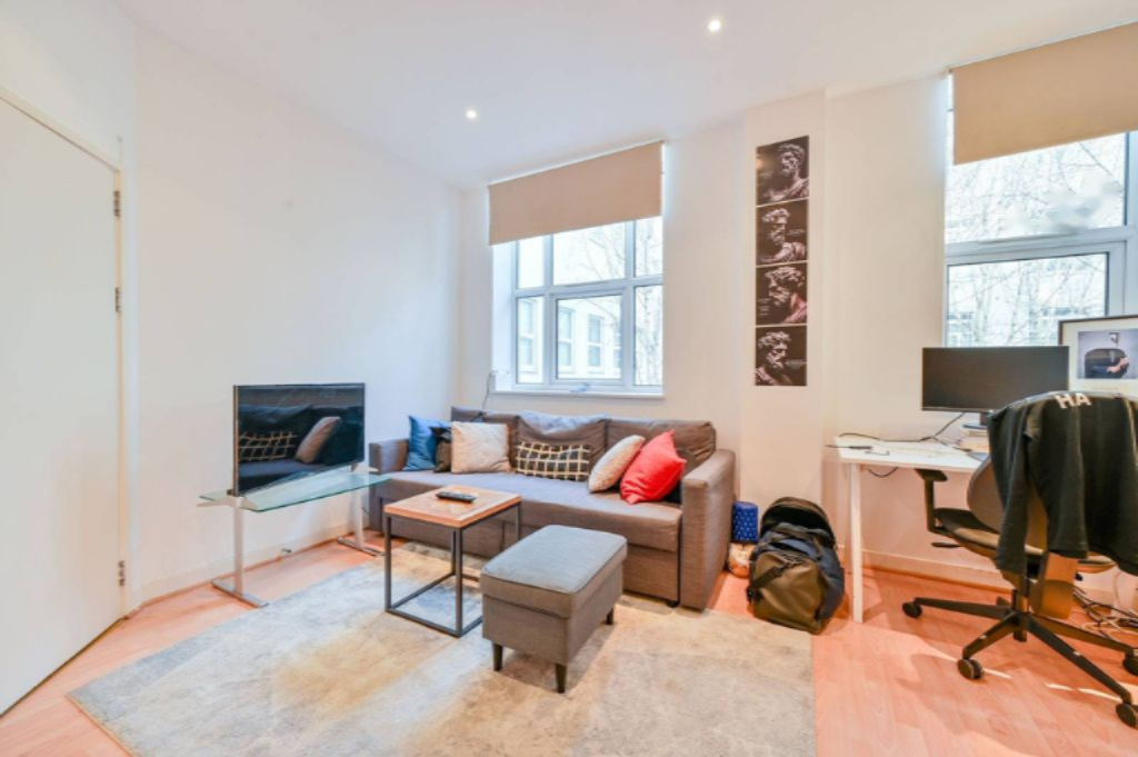 Flat in London, United Kingdom, 40 m² - picture 4