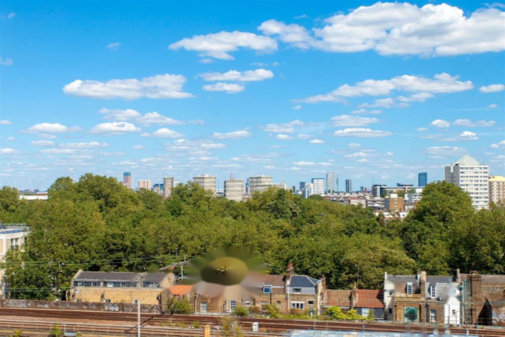 Flat in London, United Kingdom, 38 m² - picture 4