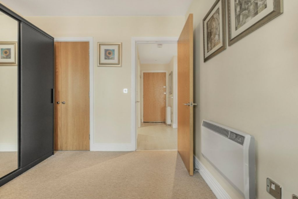 Flat in London, United Kingdom, 50 m² - picture 4