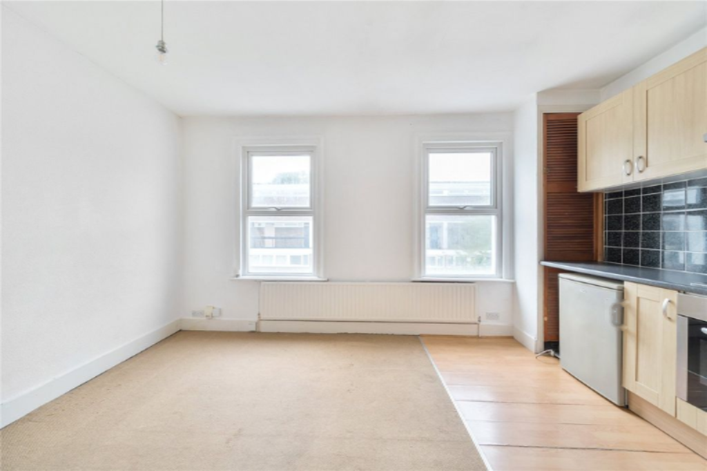 Flat in London, United Kingdom, 31 m² - picture 4