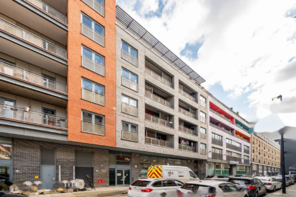 Flat in London, United Kingdom, 46 m² - picture 5