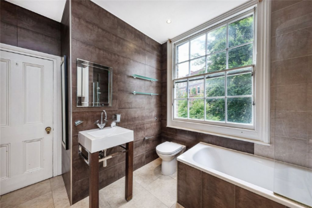 Flat in London, United Kingdom, 17 m² - picture 5