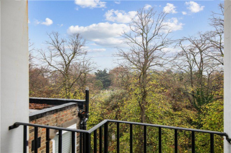 Flat in London, United Kingdom, 84 m² - picture 5