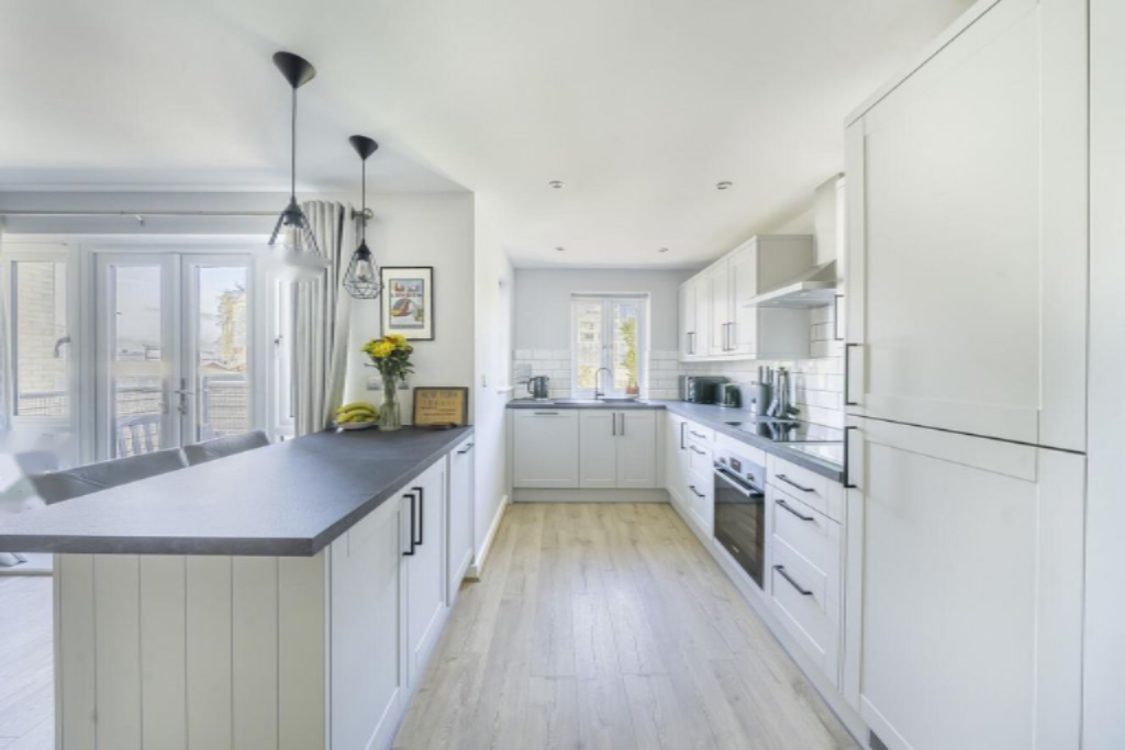 Piso en Londres, Reino Unido, 84 m² - imagen 5