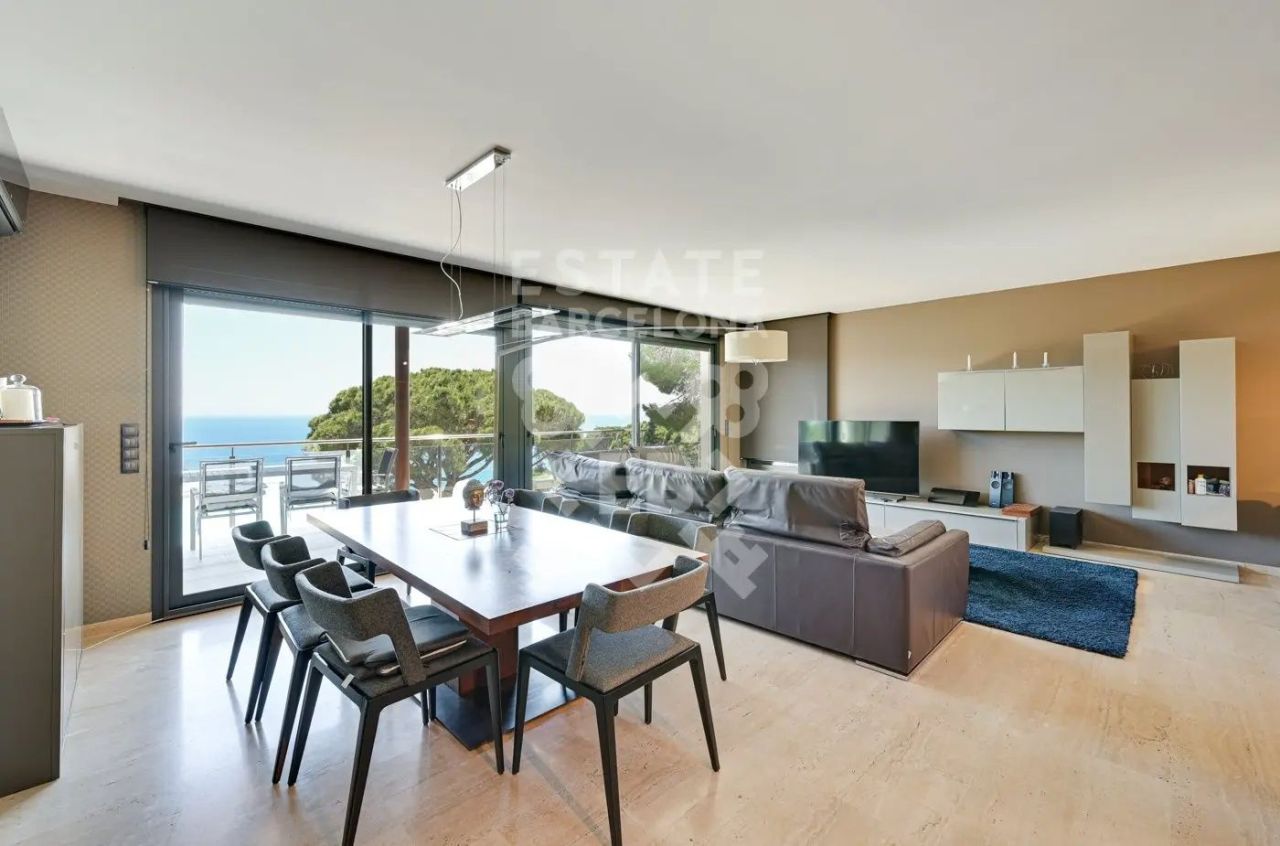 Villa en Lloret de Mar, España, 298 m² - imagen 5