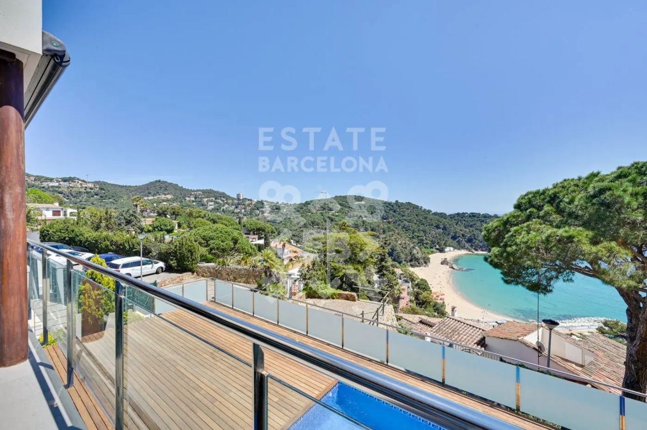 Villa en Lloret de Mar, España, 298 m² - imagen 3