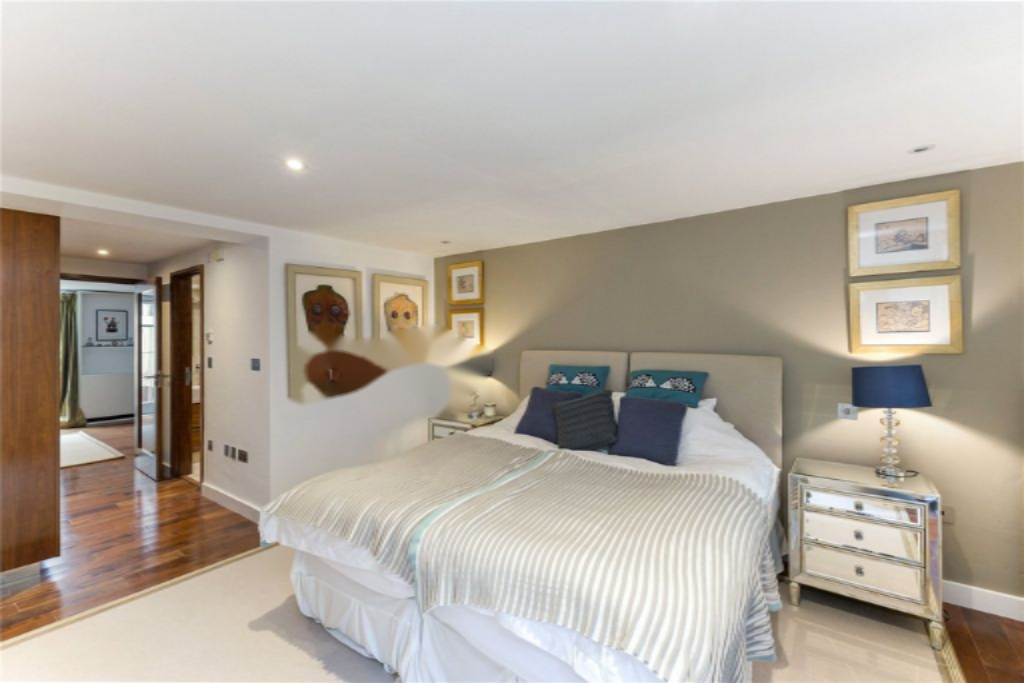 Flat in London, United Kingdom, 124 m² - picture 5