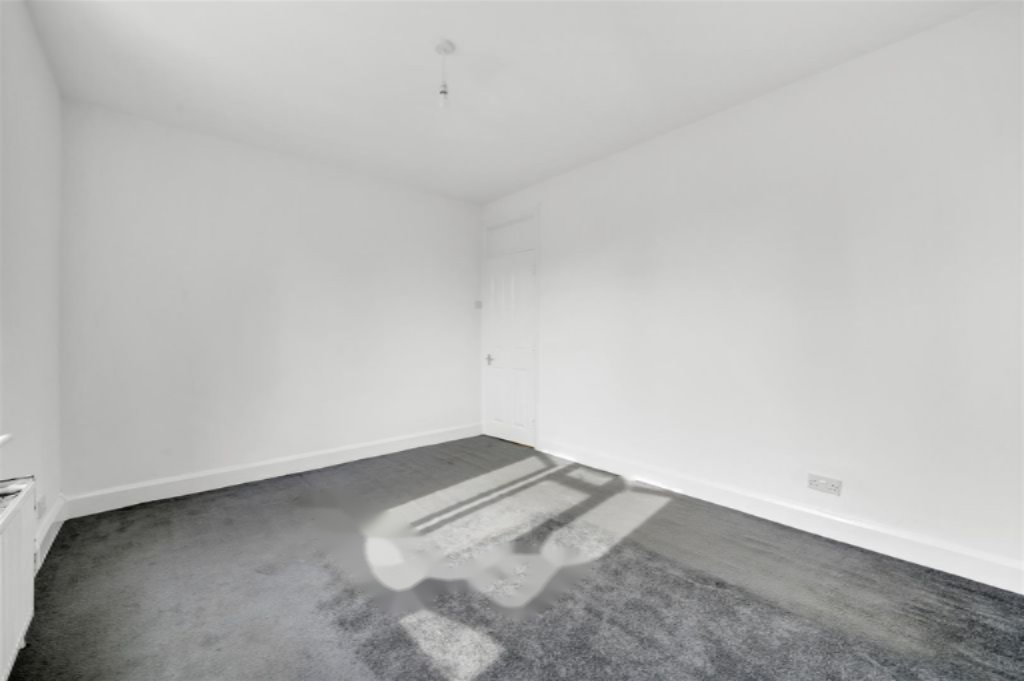 Flat in London, United Kingdom, 81 m² - picture 5