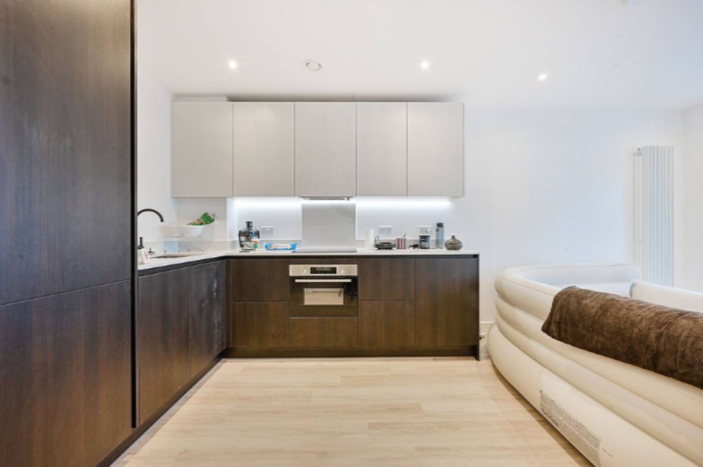 Flat in London, United Kingdom, 40 m² - picture 5