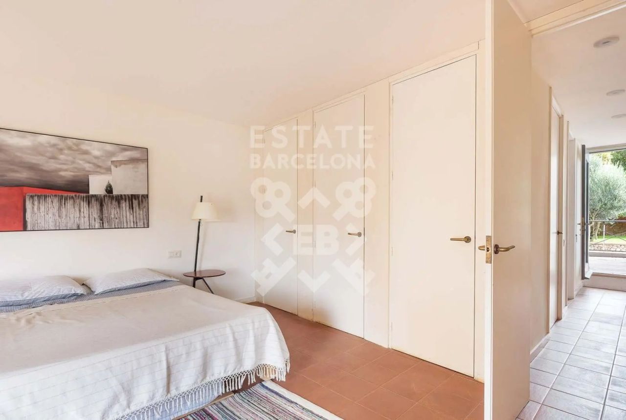 Casa en Bagur, España, 331 m² - imagen 3