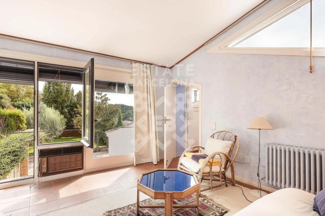 Casa en Bagur, España, 331 m² - imagen 11