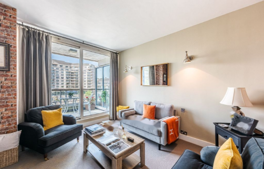 Flat in London, United Kingdom, 141 m² - picture 5