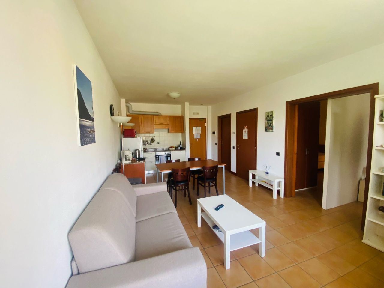 Piso por Lago de Lugano, Italia, 65 m² - imagen 1