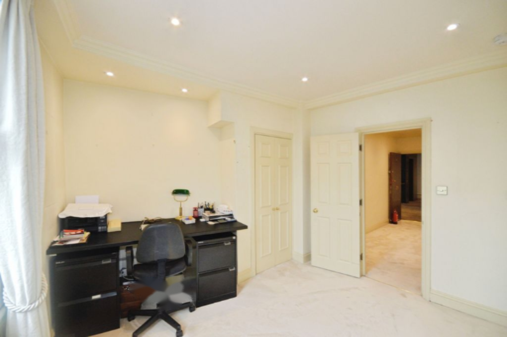 Wohnung in London, Großbritannien, 111 m² - Foto 5